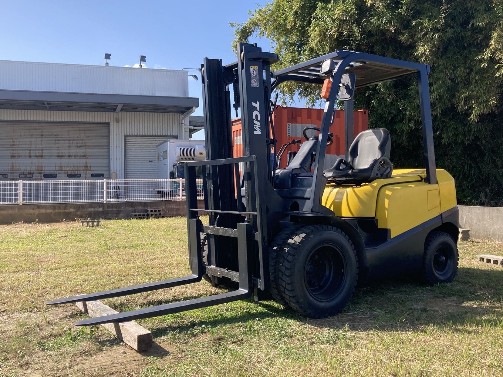 【中古販売】TCM 2.5t フォークリフトの画像