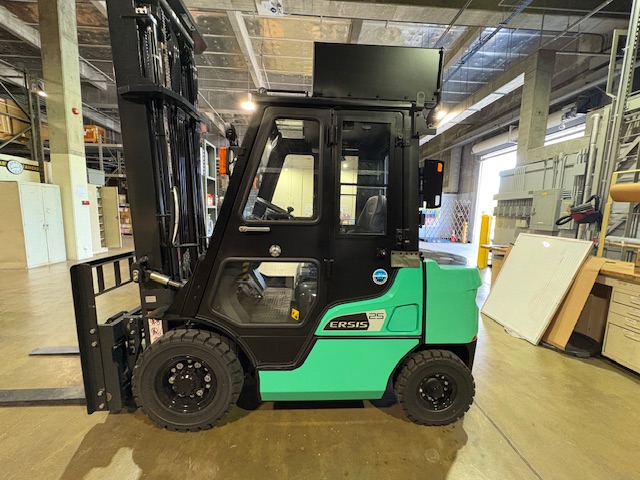 【新車販売】三菱ERSIS 2.5tフォークリフト キャビン仕様の画像