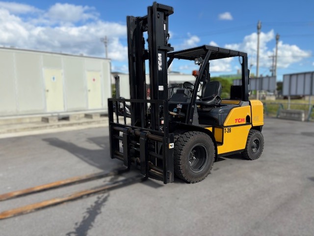 TCM 4.5t フォークリフト【リース可】の画像