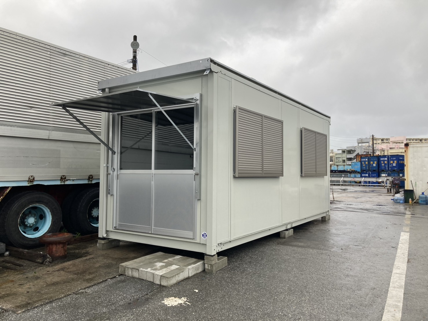 那覇市泊港 54ユニットハウス【新品】の画像