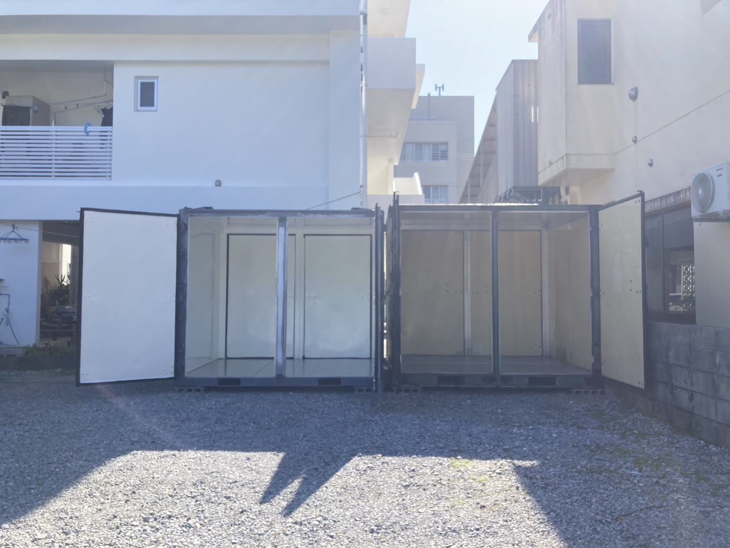 恩納村 アルミコンテナ【中古】の画像