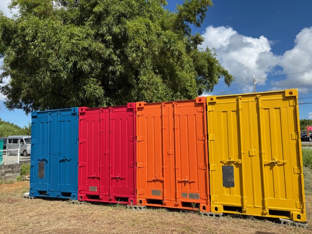 【在庫有】8feet特別カラー仕様 再生品スチールコンテナの画像